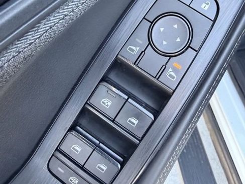 Certified 2021 Nissan Rogue SV image 20