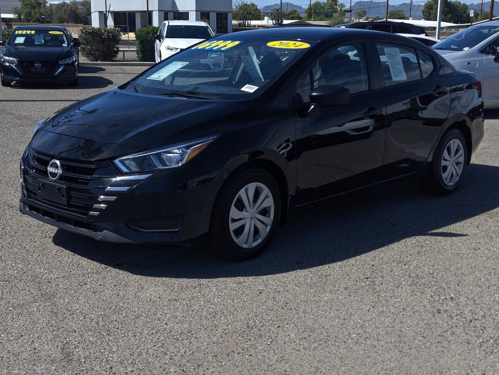 Used 2024 Nissan Versa S w/ Trunk Package FWD image 5