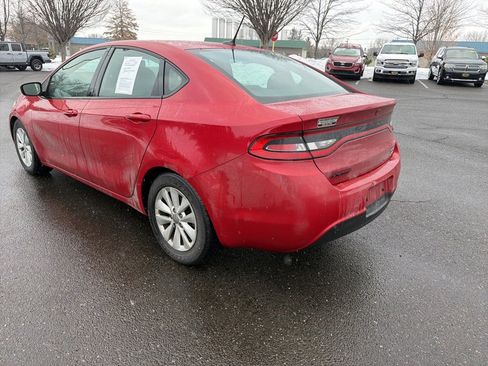 Used 2014 Dodge Dart SXT image 3