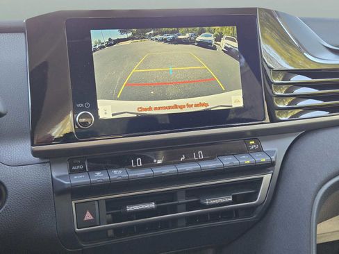 Used 2026 Toyota Camry LE image 25