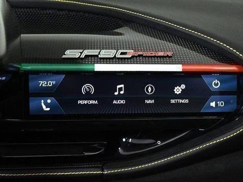 Used 2024 Ferrari SF90 Spider image 27