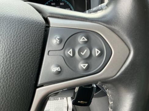 Used 2021 Chevrolet Colorado Z71 w/ Safety Package AWD/4WD image 19