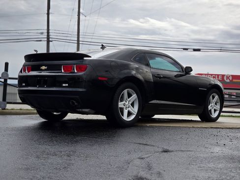 Used 2011 Chevrolet Camaro LT image 7