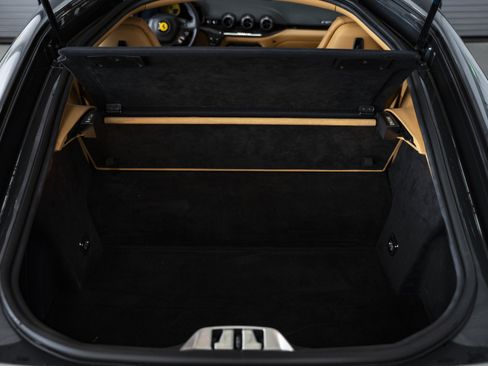 Used 2014 Ferrari F12 Berlinetta RWD image 52