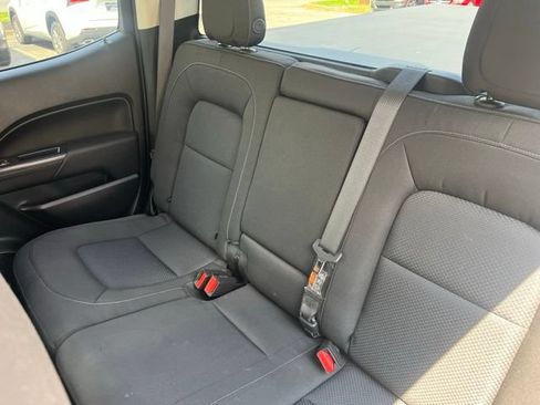 Used 2021 Chevrolet Colorado LT AWD/4WD image 26