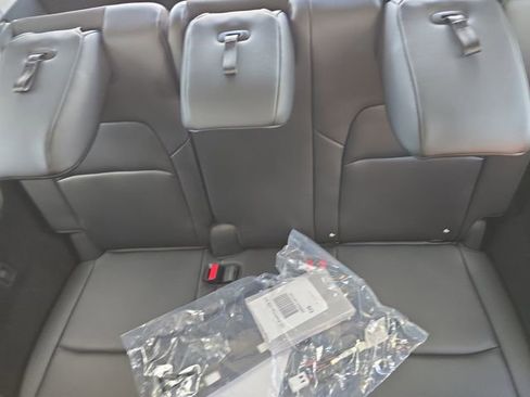New 2026 Nissan Pathfinder Platinum w/ Cargo Package image 18