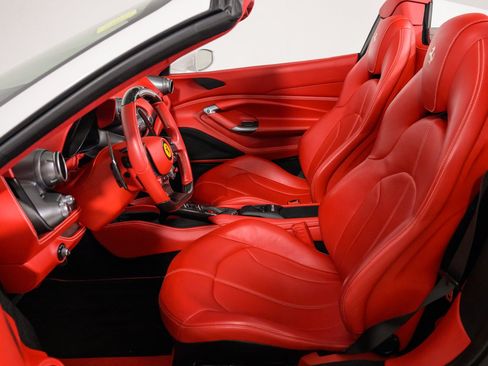 Certified 2023 Ferrari F8 Tributo RWD image 27
