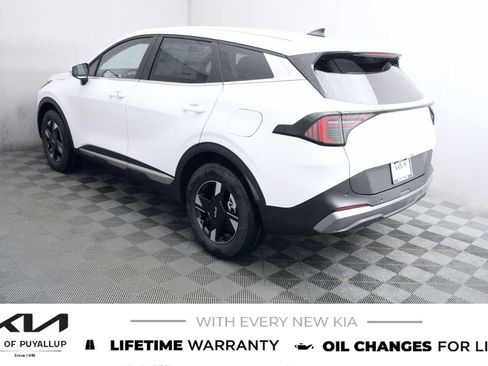 New 2026 Kia Sportage LX w/ LX Convenience Package AWD/4WD image 7