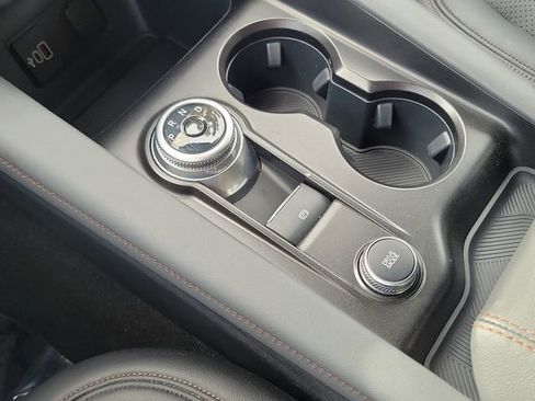 Used 2026 Ford Explorer Active RWD image 12