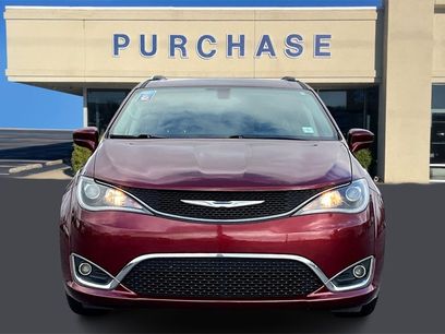 Used 2018 Chrysler Pacifica Touring-L