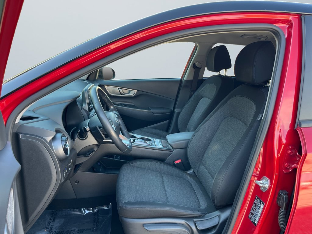 Used 2021 Hyundai Kona SEL FWD image 9