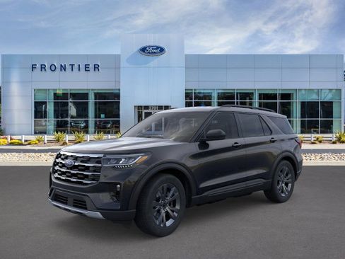 New 2026 Ford Explorer Active image 1