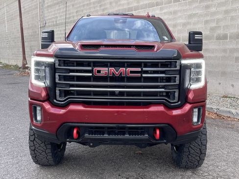Used 2022 GMC Sierra 2500 AT4 w/ AT4 Premium Plus Package image 8
