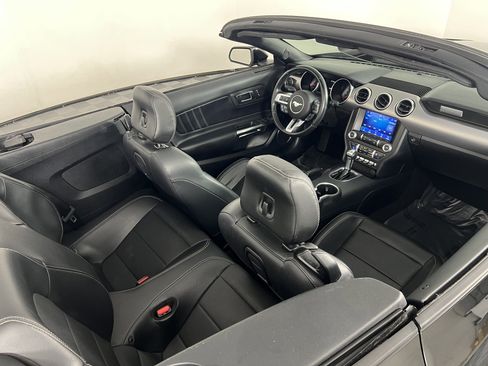 Used 2022 Ford Mustang Premium image 24