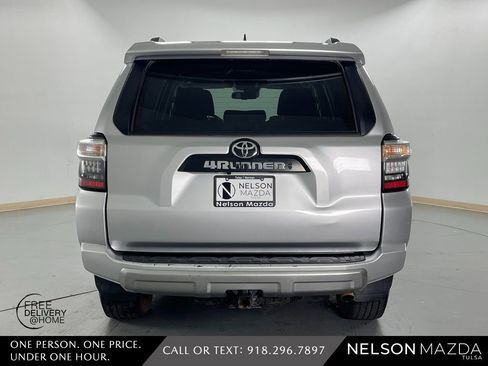 Used 2022 Toyota 4Runner TRD Off-Road image 7