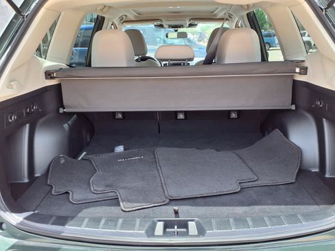 Used 2024 Subaru Forester Premium AWD/4WD image 20