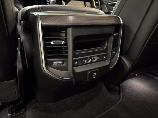 Used 2026 RAM 1500 Laramie w/ Night Edition AWD/4WD image 23