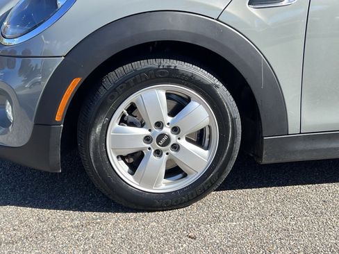 Used 2020 MINI Cooper 2-Door Hardtop image 13