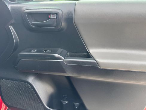 Used 2019 Toyota Tacoma SR w/ SX Package AWD/4WD image 22