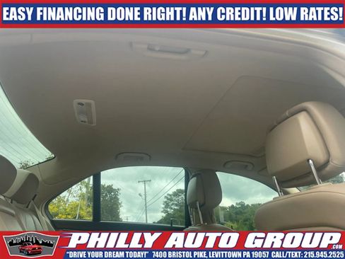 Used 2013 Mercedes-Benz C 250 Sedan image 16