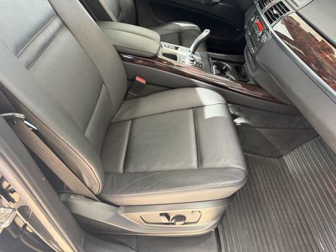 Used 2011 BMW X5 xDrive35i AWD/4WD image 32