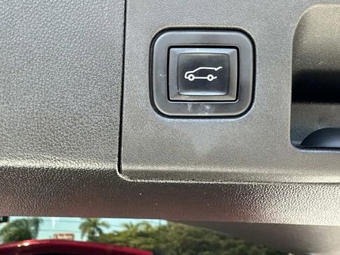 Certified 2023 Cadillac XT5 Premium Luxury image 21