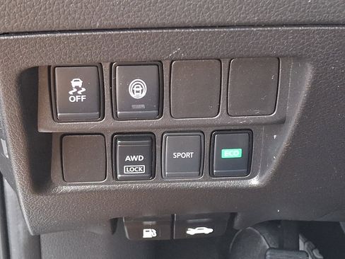 Used 2021 Nissan Rogue Sport S AWD/4WD image 26
