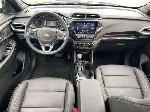 Used 2022 Chevrolet TrailBlazer ACTIV w/ Technology Package image 13