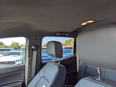 Used 2025 Chevrolet Colorado W/T image 23