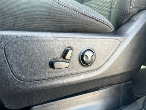 Used 2025 RAM 1500 Big Horn image 20