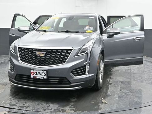 Used 2020 Cadillac XT5 Premium Luxury image 33