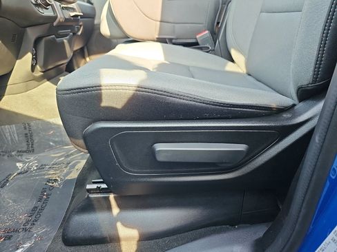 Used 2022 RAM 1500 Big Horn AWD/4WD image 25