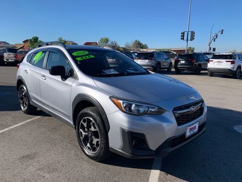 Used 2020 Subaru Crosstrek 2.0i image 4