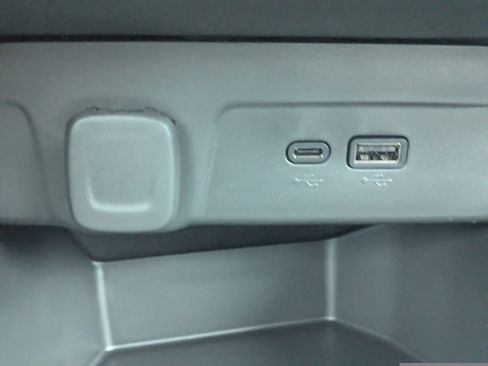 New 2026 Chevrolet Trax LS image 23