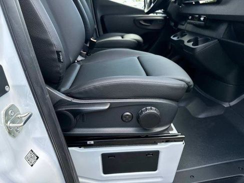 New 2025 Mercedes-Benz Sprinter 2500 image 11