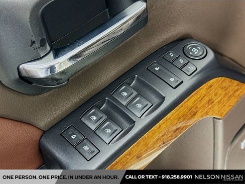 Used 2014 Chevrolet Silverado 1500 High Country w/ High Country Premium Package AWD/4WD image 18