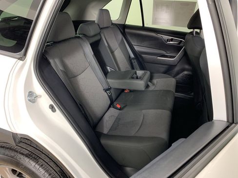 Used 2025 Toyota RAV4 XLE image 35