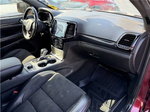 Used 2020 Jeep Grand Cherokee Trailhawk AWD/4WD image 31