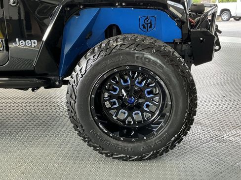 Used 2021 Jeep Wrangler Unlimited Rubicon 4xe w/ Cold Weather Group image 68