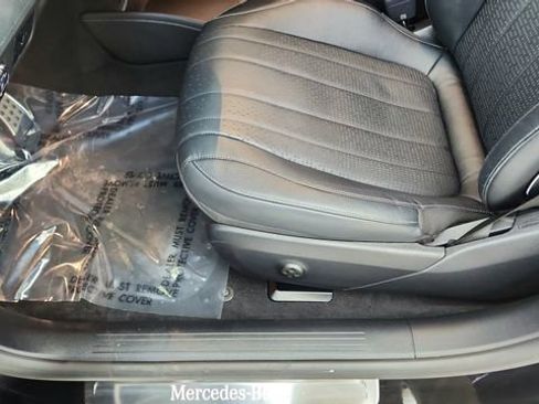 Used 2023 Mercedes-Benz EQE 500 500 Sedan image 34