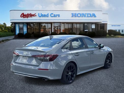 Used 2025 Honda Civic Sport image 5