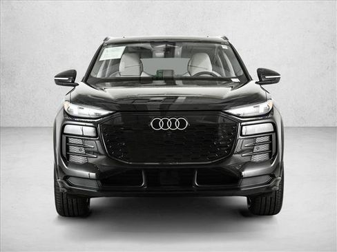 Certified 2025 Audi Q6 e-tron Premium Plus w/ Premium Plus AWD/4WD image 2