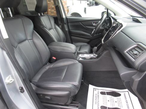 Used 2023 Subaru Ascent Limited image 5