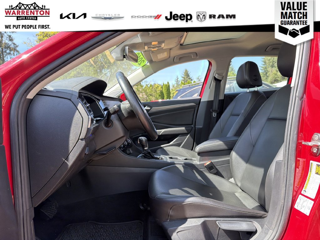 Used 2019 Volkswagen Jetta SEL FWD image 12