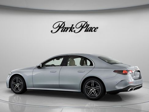 New 2026 Mercedes-Benz E 350 Sedan image 9