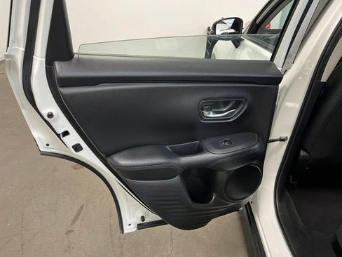 Used 2023 Honda HR-V LX image 19