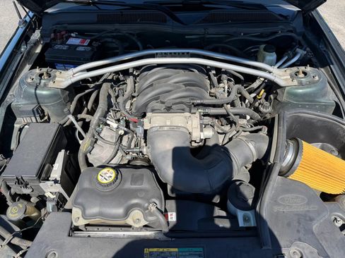 Used 2009 Ford Mustang GT RWD image 26