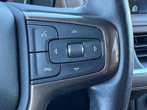 Used 2023 Chevrolet Tahoe High Country w/ Advanced Technology Package AWD/4WD image 24