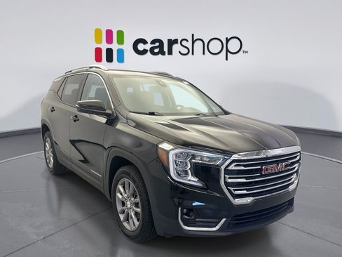 Used 2024 GMC Terrain SLT AWD/4WD image 7