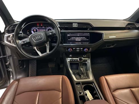 Used 2023 Audi Q3 2.0T Premium w/ Convenience Package AWD/4WD image 15